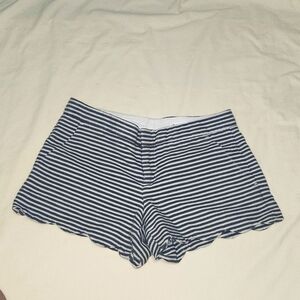 Women's Club Monaco Shorts 2